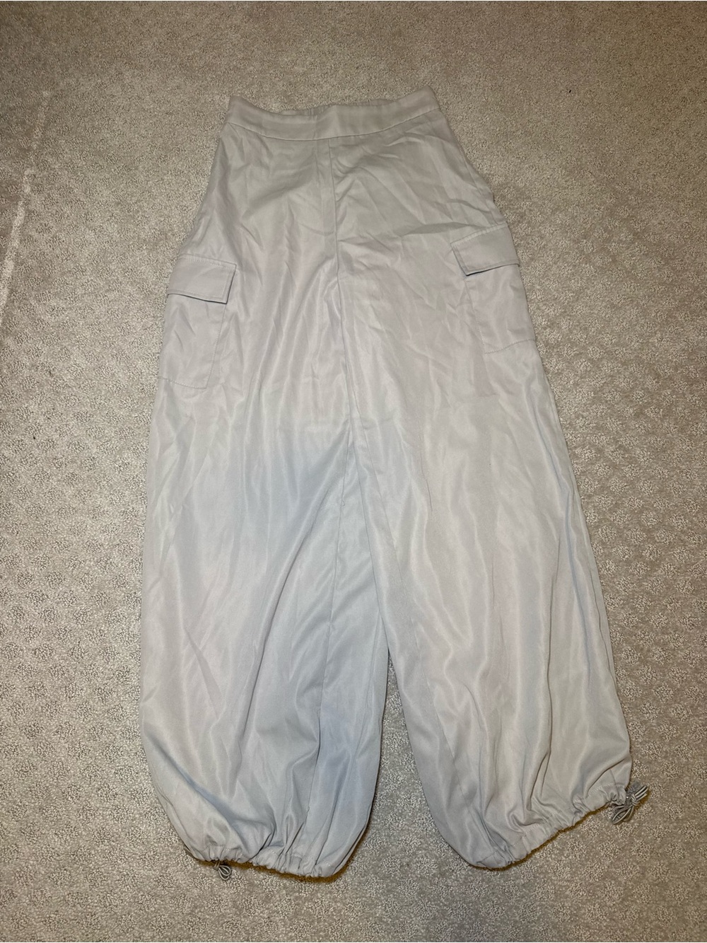SHEIN Light Tan Wide Cargo Balloon Pants Size Small